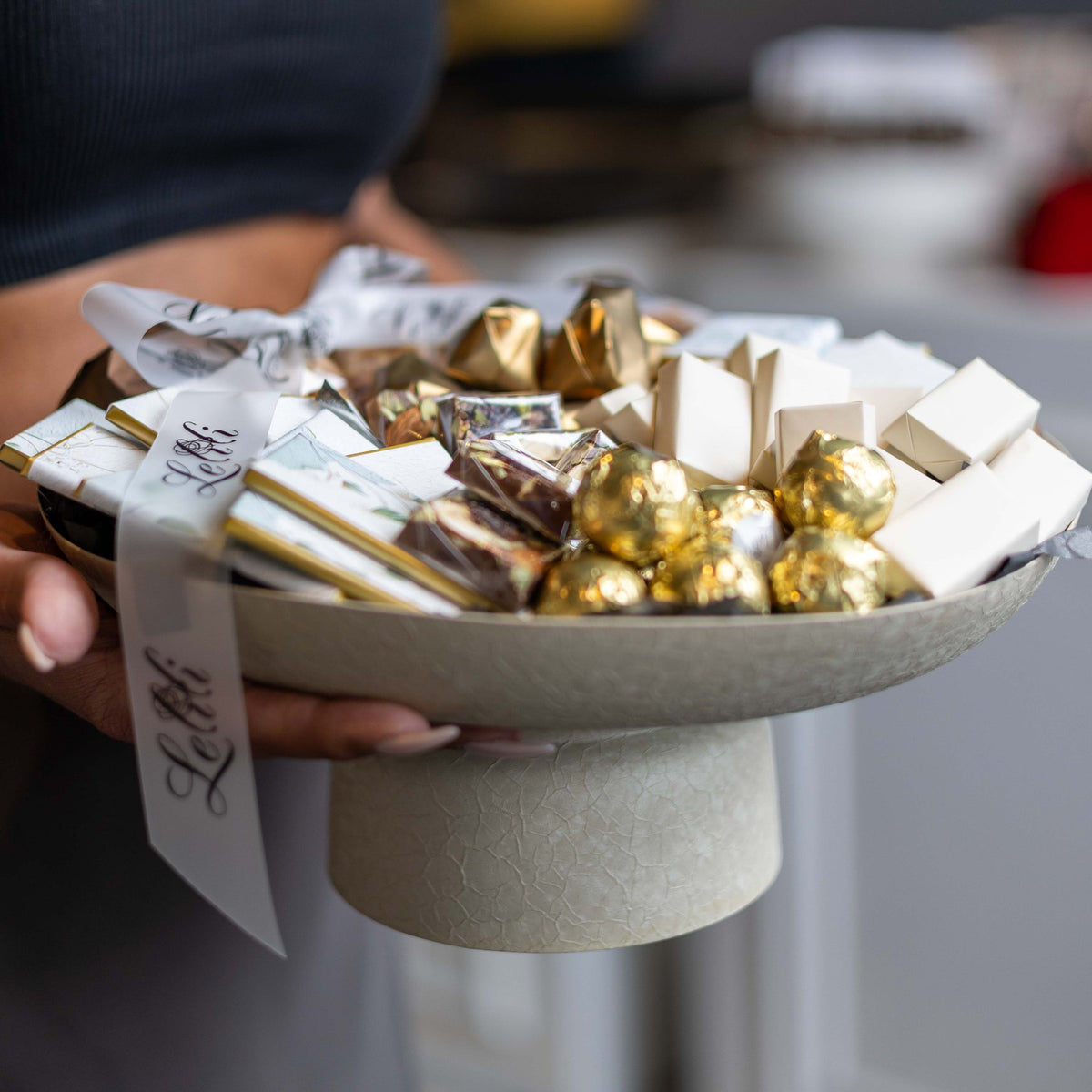 The Champagne Pedestal, side view of the full basket
